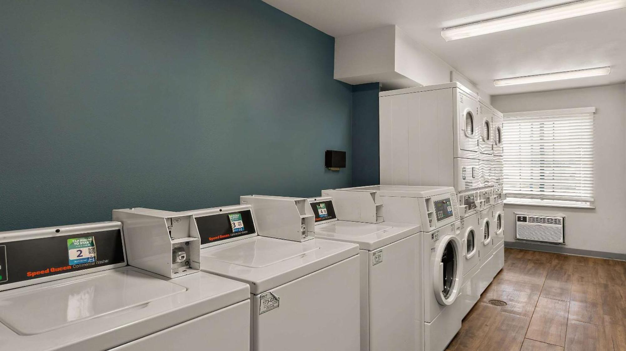 Woodspring Suites Έβανσβιλ Εξωτερικό φωτογραφία